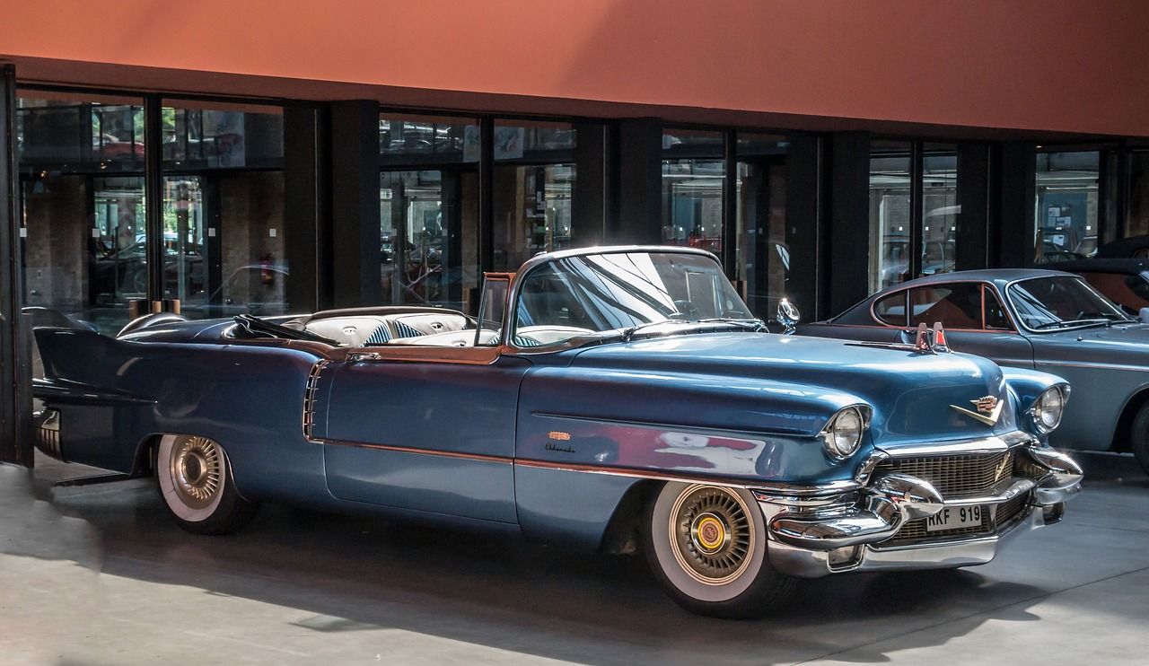 Cadillac – legendarny amerykański pojazd, którym możesz się w każdej chwili przejechać