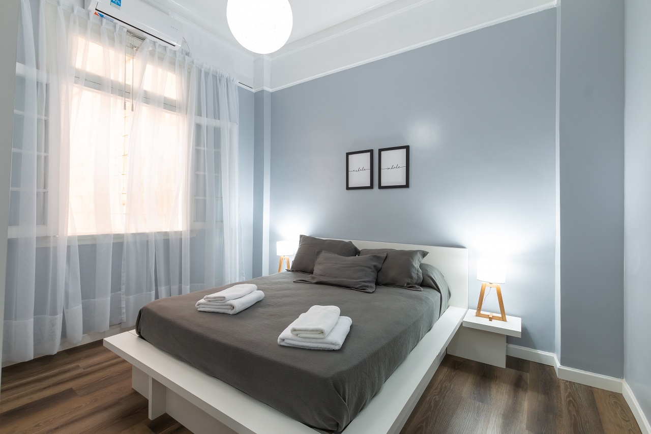 Aranżacja małej sypialni – praktyczny poradnik