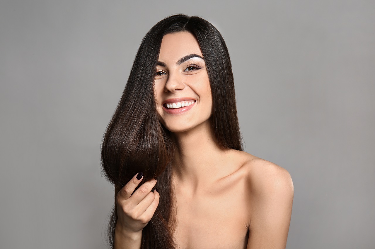 Wzmocnienie struktury włosa – sprawdzone sposoby
