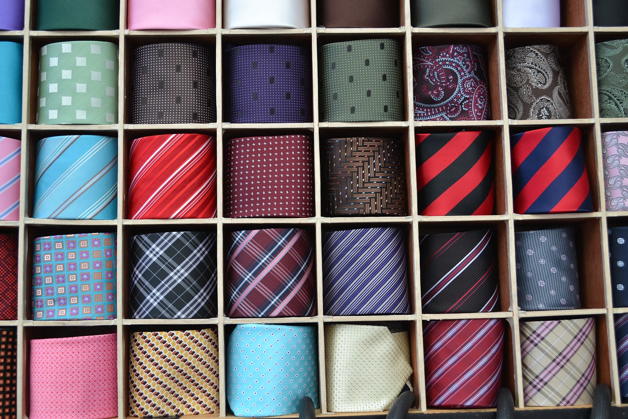 Jak dobrać krawat do koszuli?